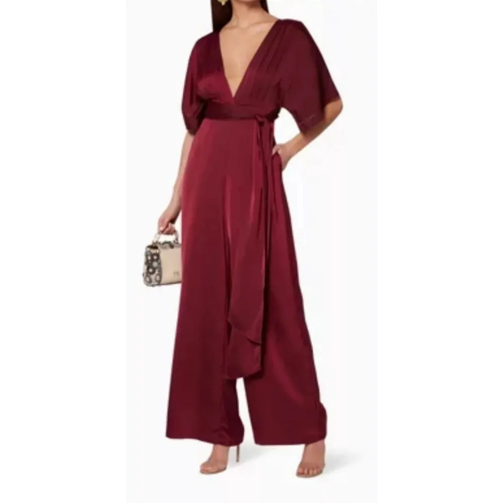 NICHOLAS Jumpsuit Size‎ 2 Burgundy Satin Wrap V-Neck Tie Front Open Back